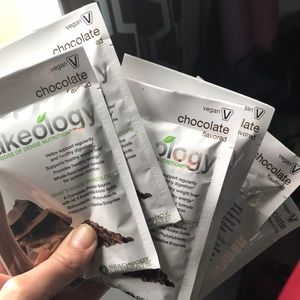 Shakeology Vegan Chocolate shakeology 6 packers
